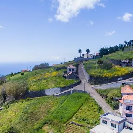 Casa Rosa, Avec Vue Fajã da Ovelha