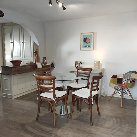 Semesterbostad Casa Rosa, Avec Vue *